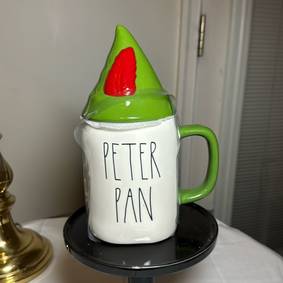 Rae Dunn Peter Pan Coffee Tea Mug Cup with Hat Topper - Picture 1 of 6